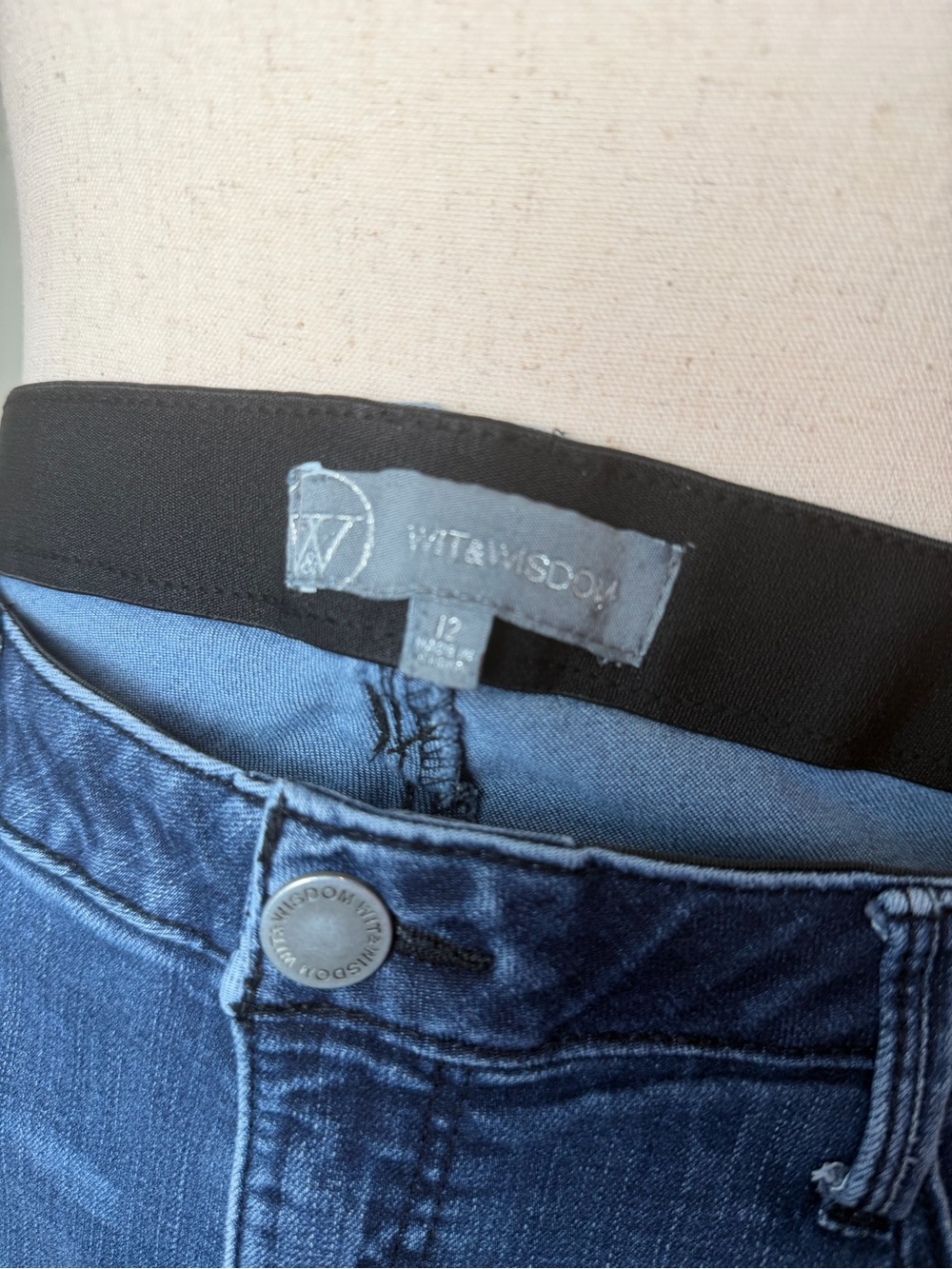 Wit & Wisdom Medium Blue Straight Leg Jeans - Picture 2 of 6